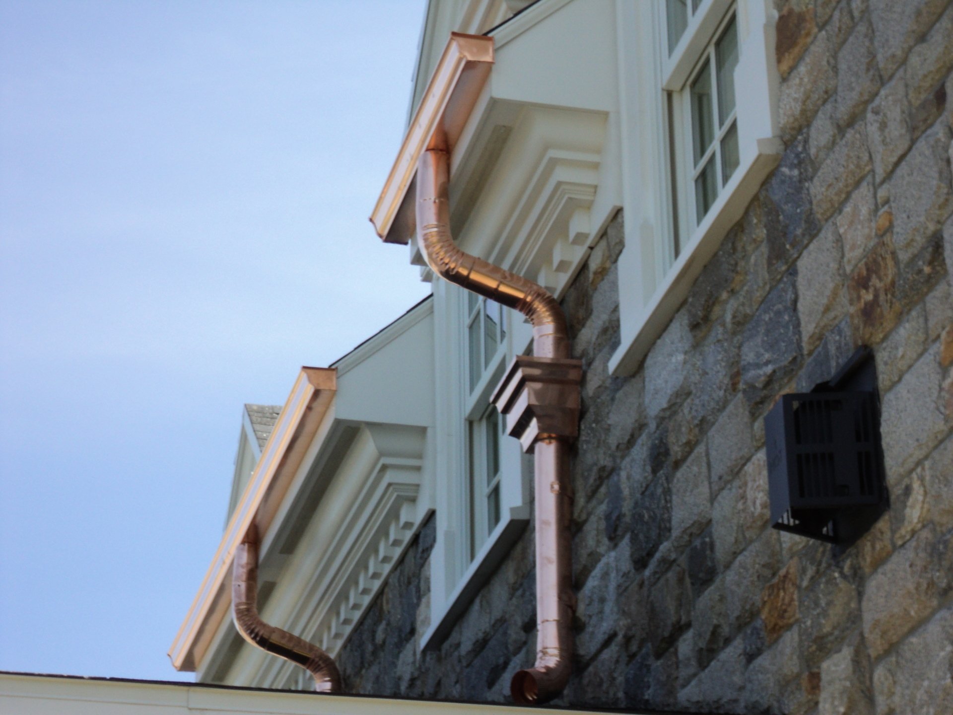 Gutters & Downspouts Residential Applications