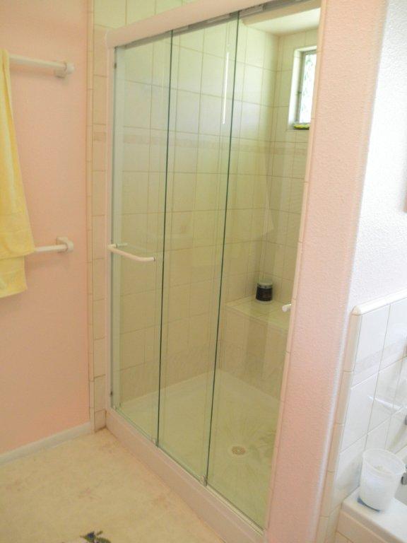 Frameless Glass Showers Installed in Hawaii