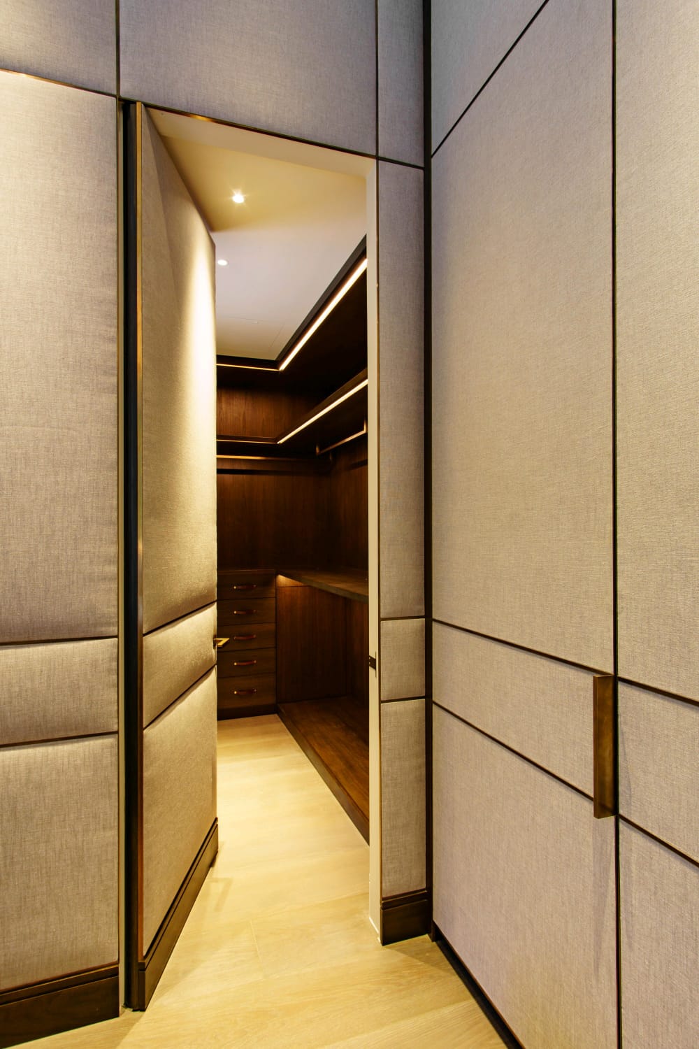 Push+Pull Arriva & Innova Concealed Doors, Jib Doors & Hidden Doors