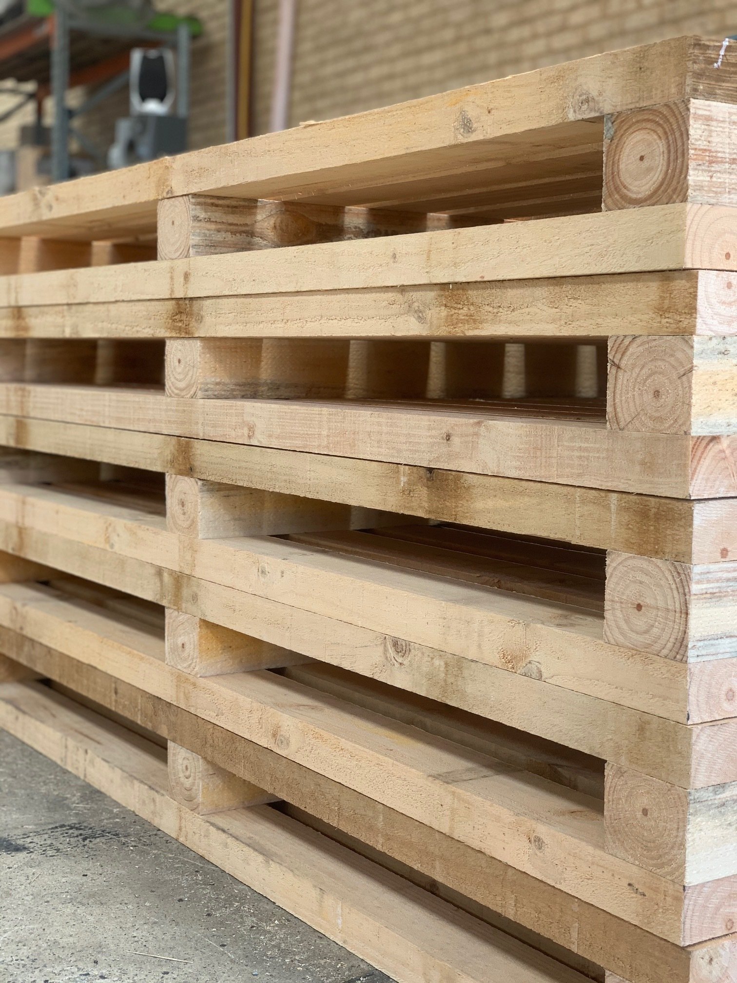 Custom Pallets in Perth 1/2 Price Pallets