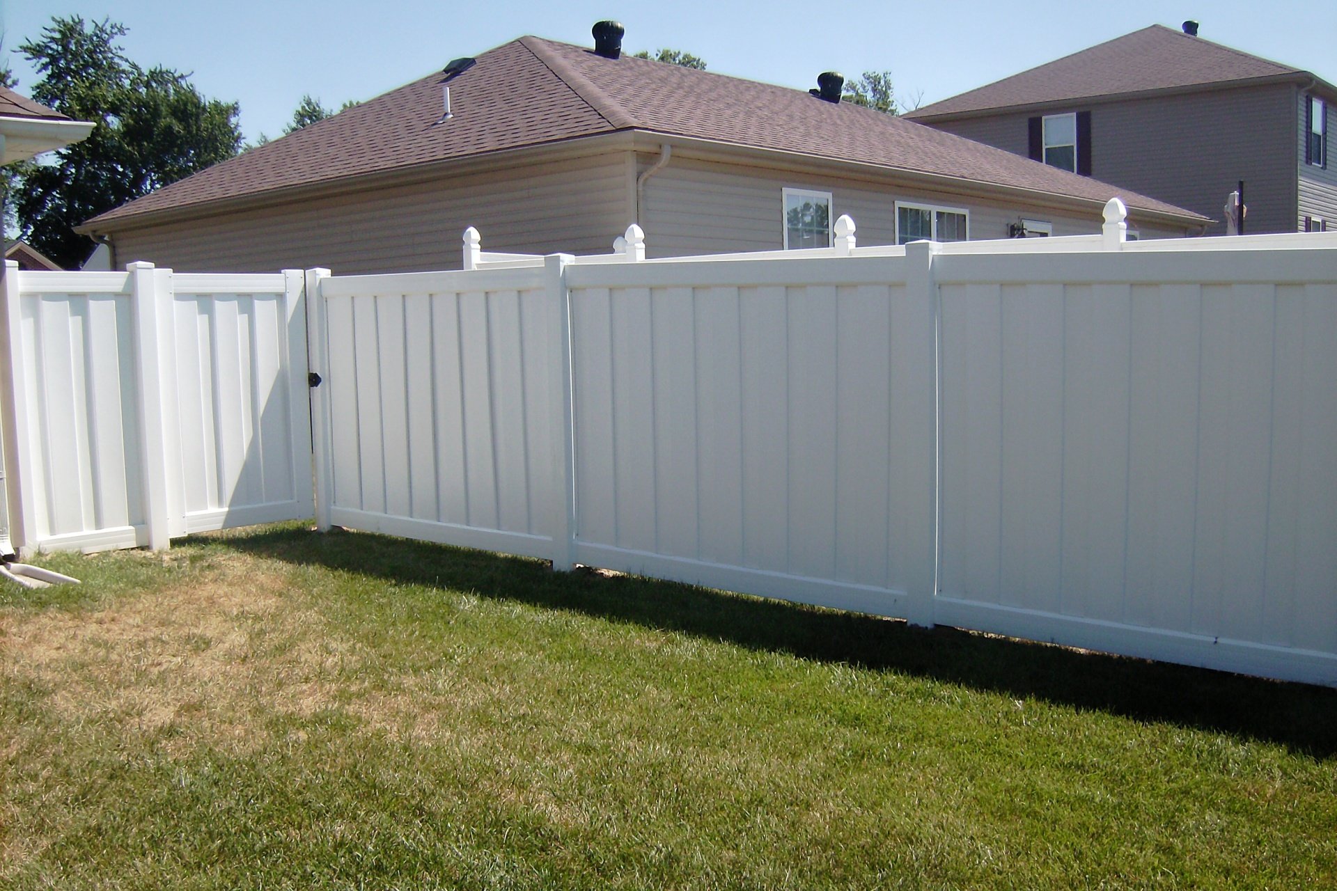 Backyard Fences & Decks Evansville, IN
