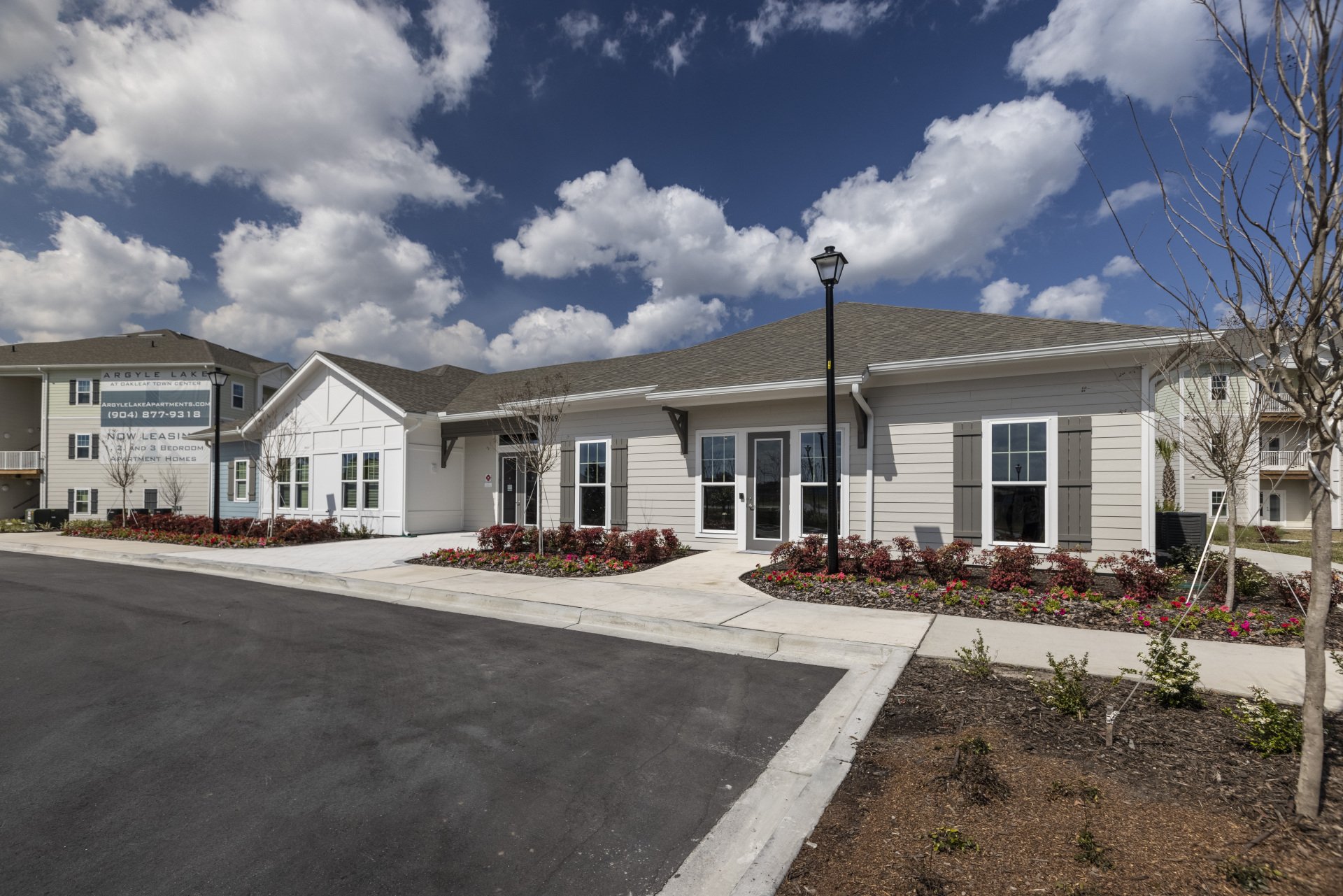 Gallery Apartments in Jacksonville Near Oakleaf Town Center