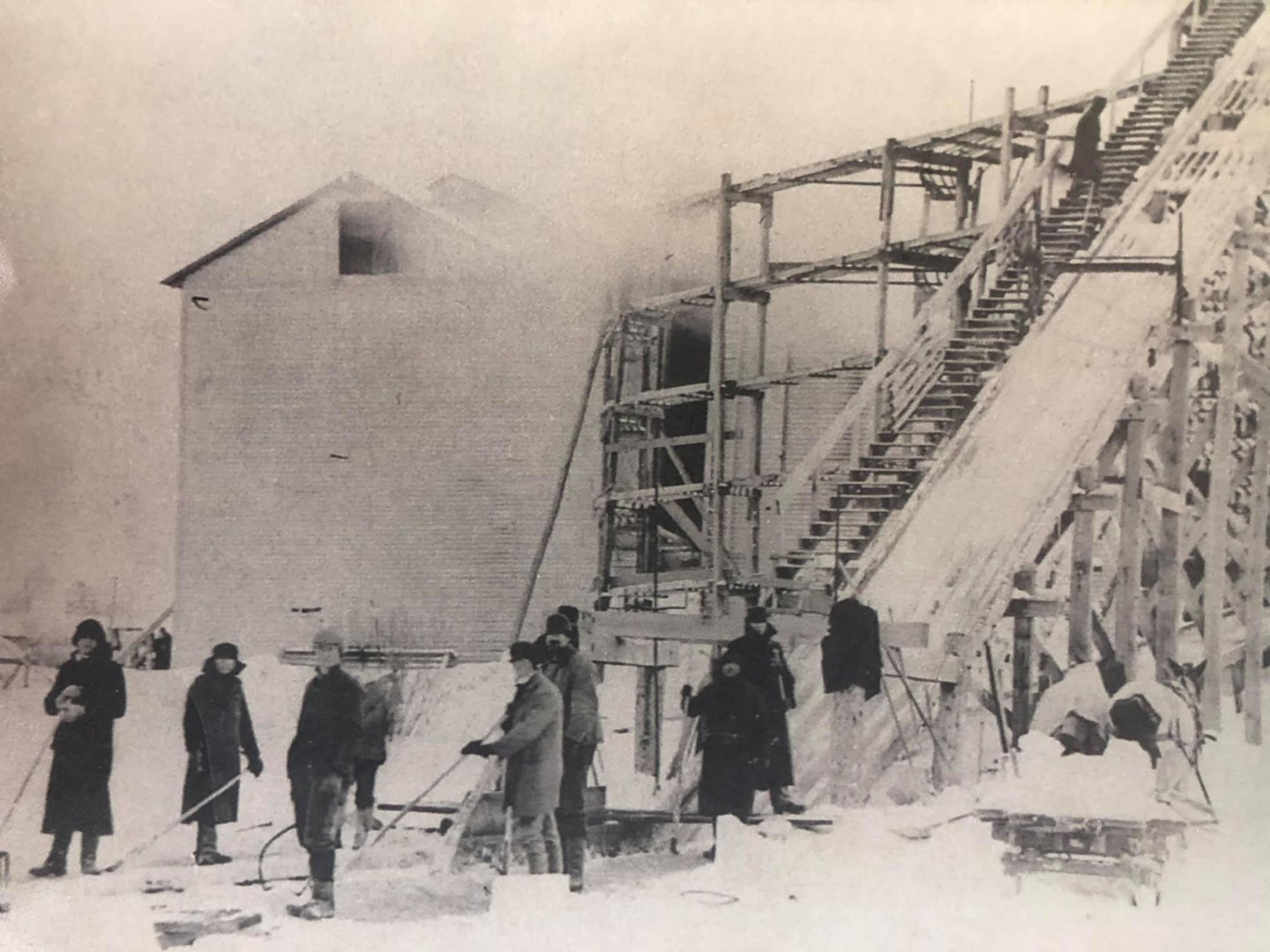 Ice house history