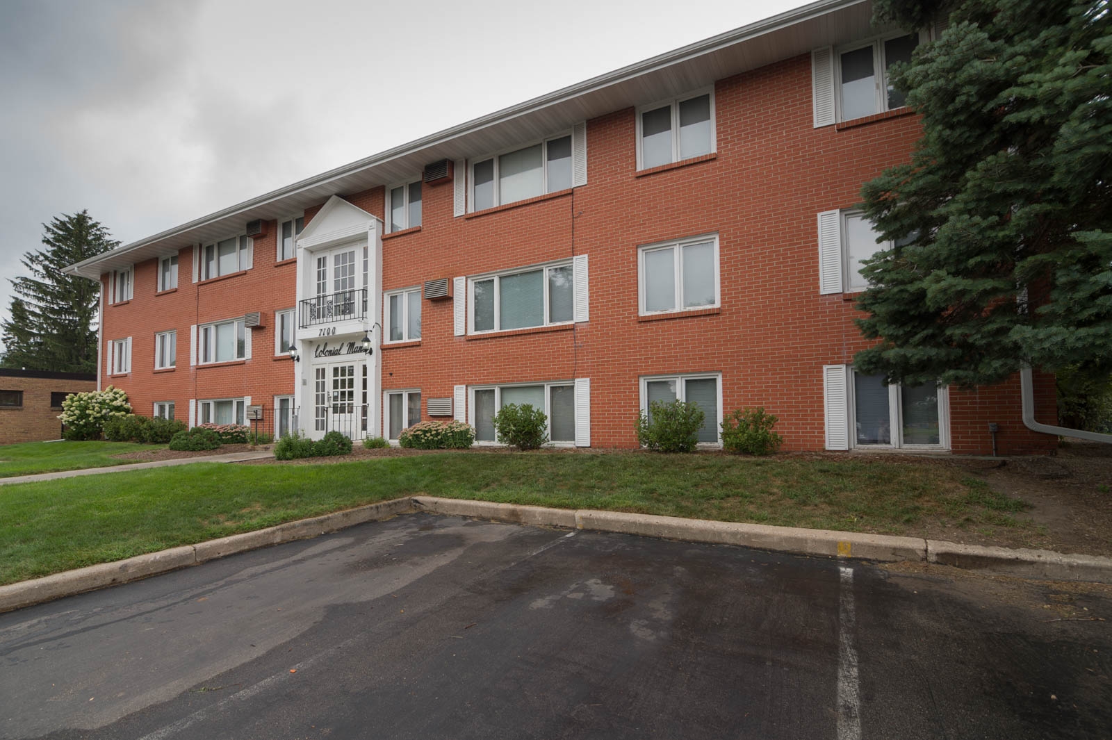 COLONIAL MANOR RICHFIELD BELVEDERE PROPERTIES