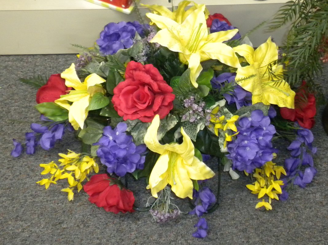 Wharton's Flowers & Gifts | About Us