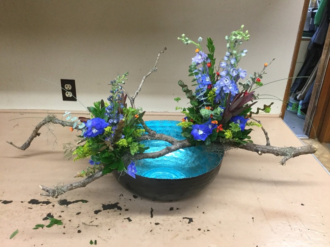 Wharton's Flowers & Gifts | About Us