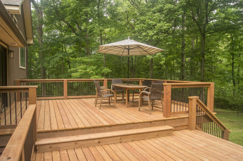 Middle River Deck Builder Near Me