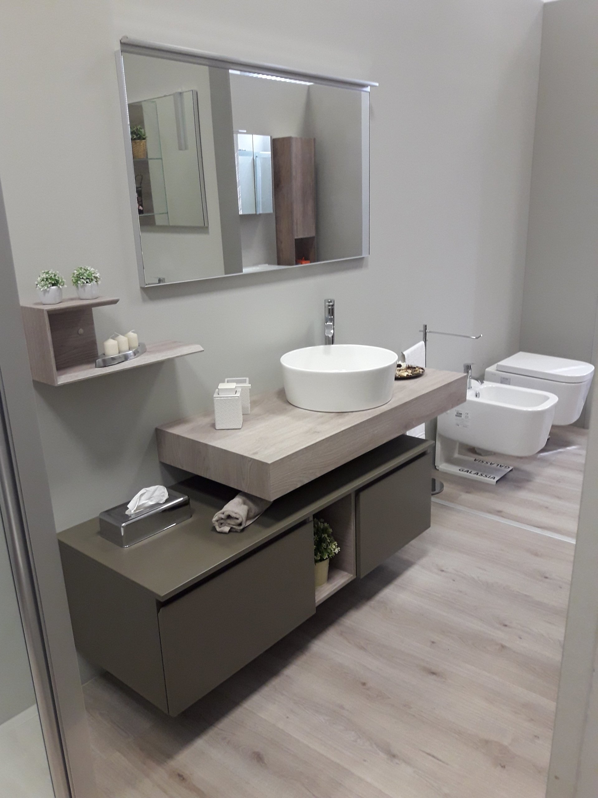 Emejing Arredo Bagno Modena Photos - dairiakymber.com - dairiakymber.com Emejing Arredo Bagno Modena Photos - dairiakymber.com - dairiakymber.com