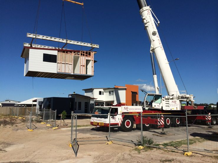 Crane Hire in Townsville Townsville Cranes
