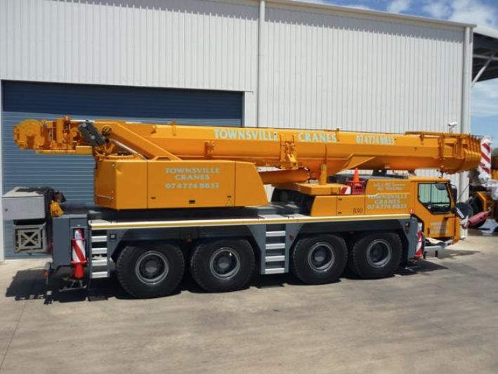 Our Cranes Townsville Cranes