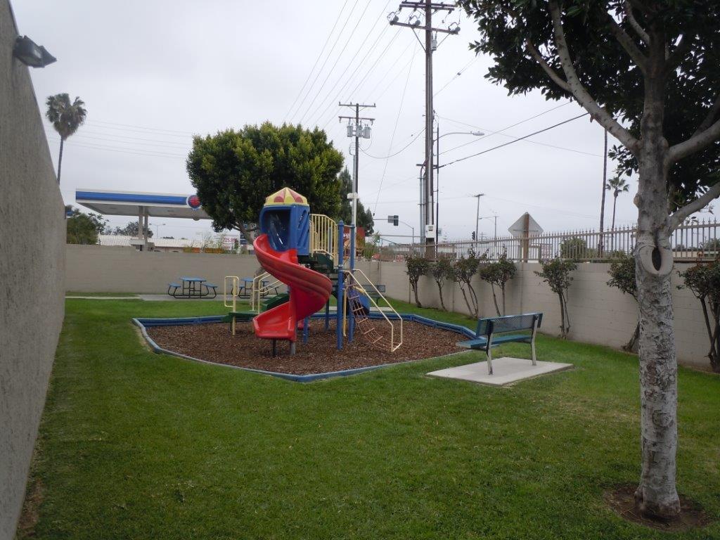 Mariposa Apartments Photos