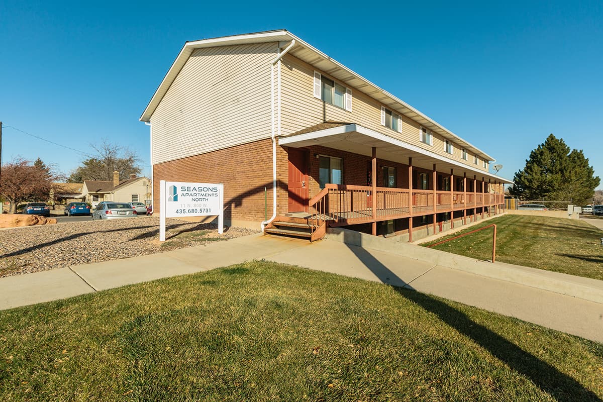 Seasons North Apartments Off Campus Property Management