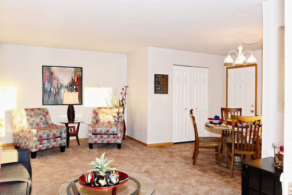 Pine Lake Village Apartments Newaygo, MI