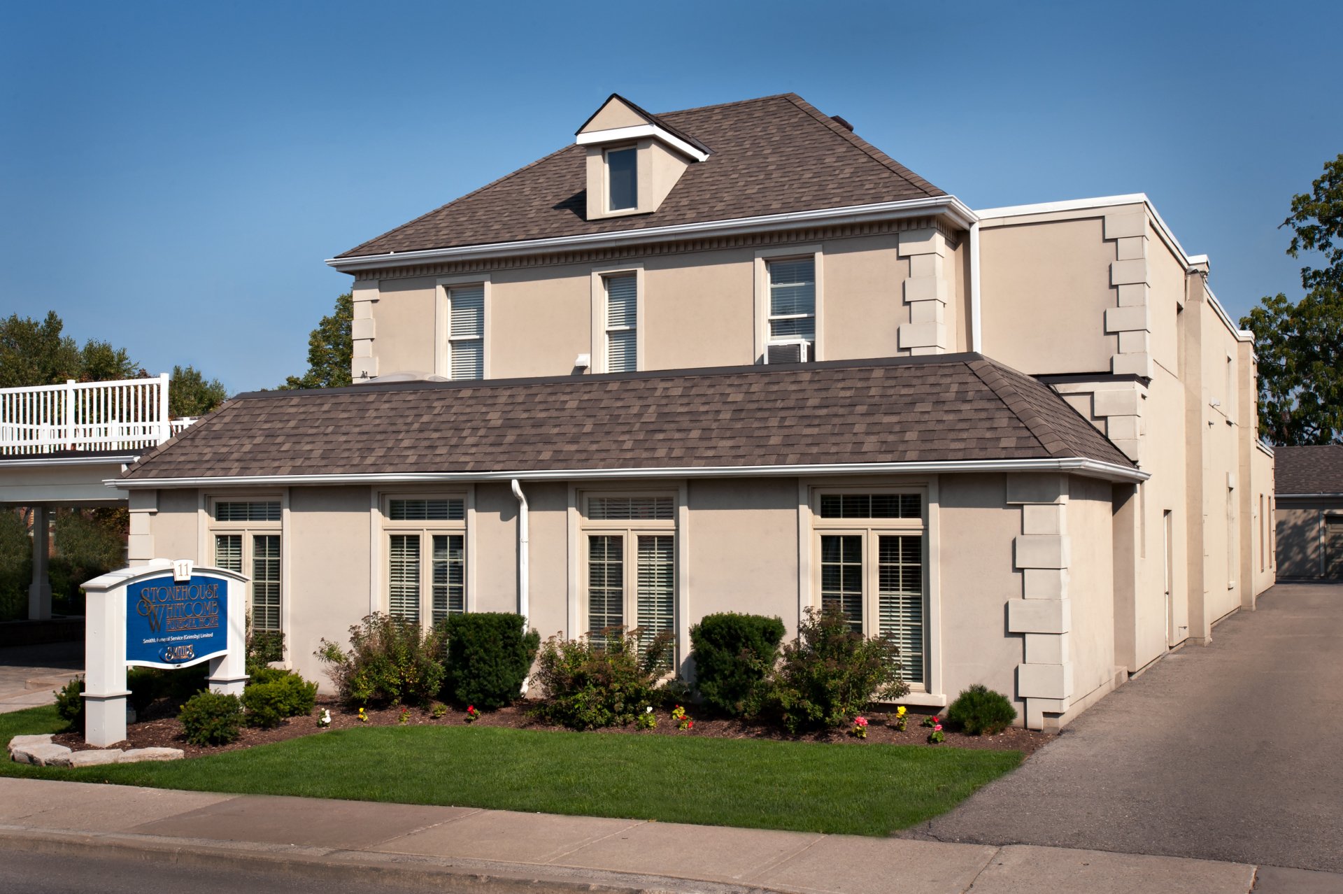 Smith's Funeral Homes Burlington Grimsby Stoney Creek