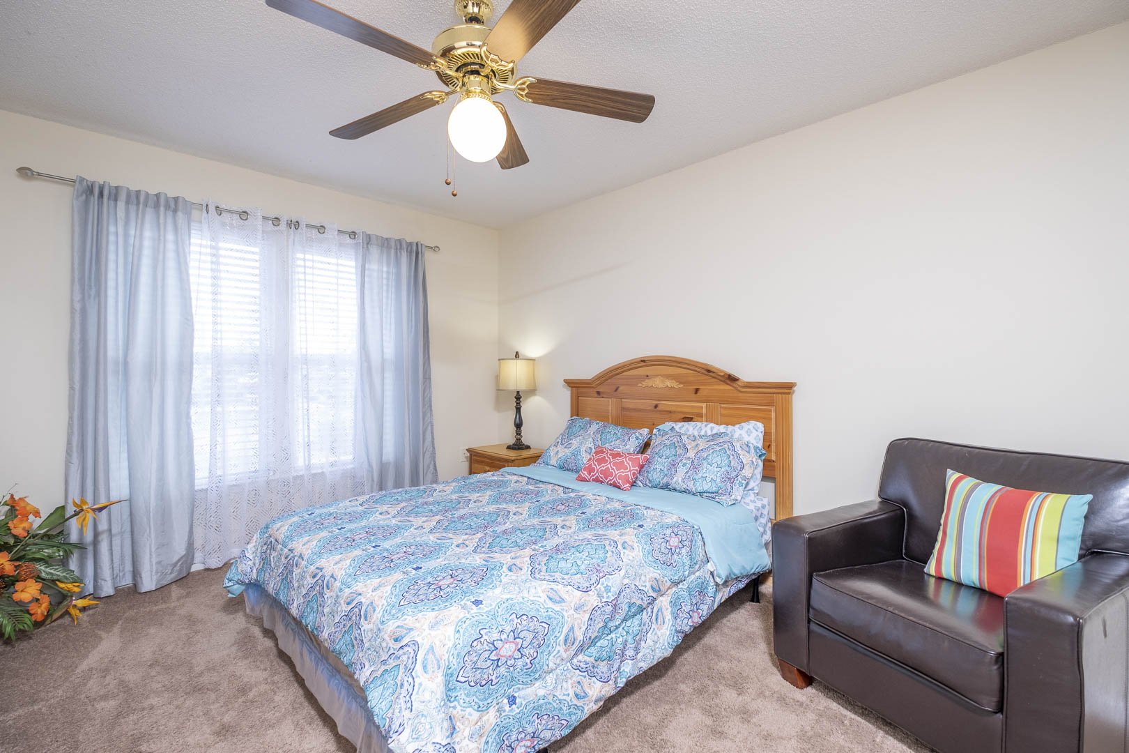 Photos Veterans Park Apartments in Wilmington, NC