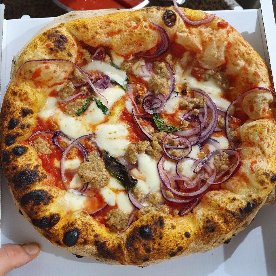 Thin Crust Pizza Thin Crust Pizza