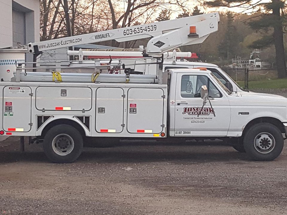 Bucket Truck Pelham, NH Jusczsk Electric