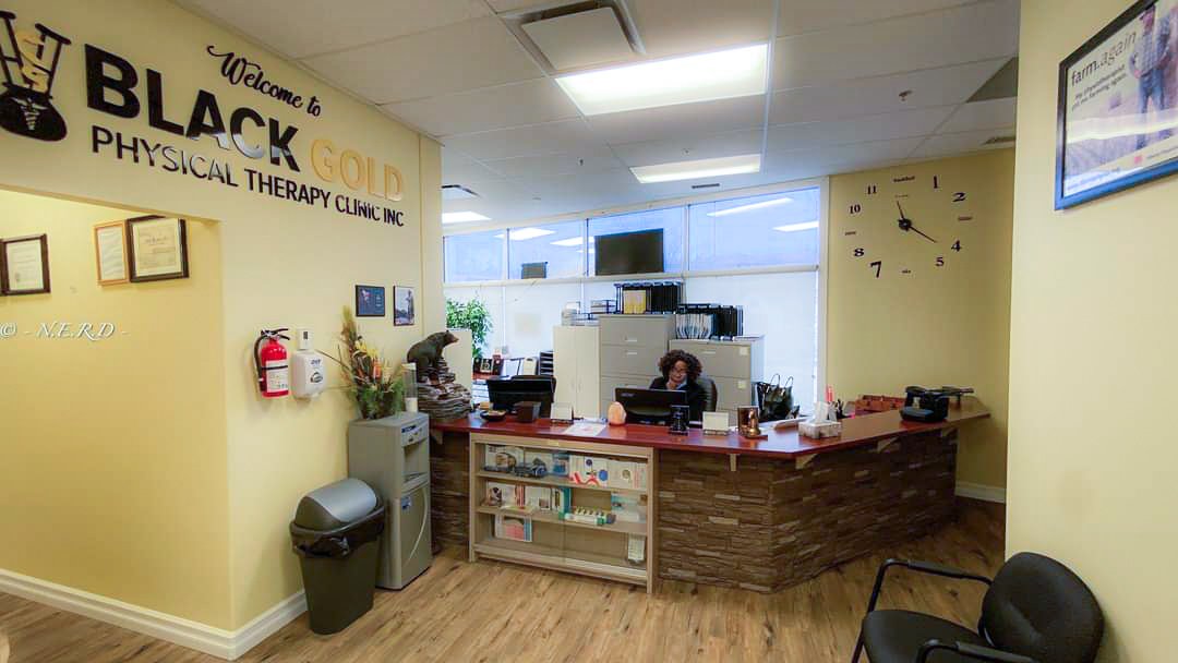 Reception, BlackGold Physical Therapy Fort Mcmurray, AB