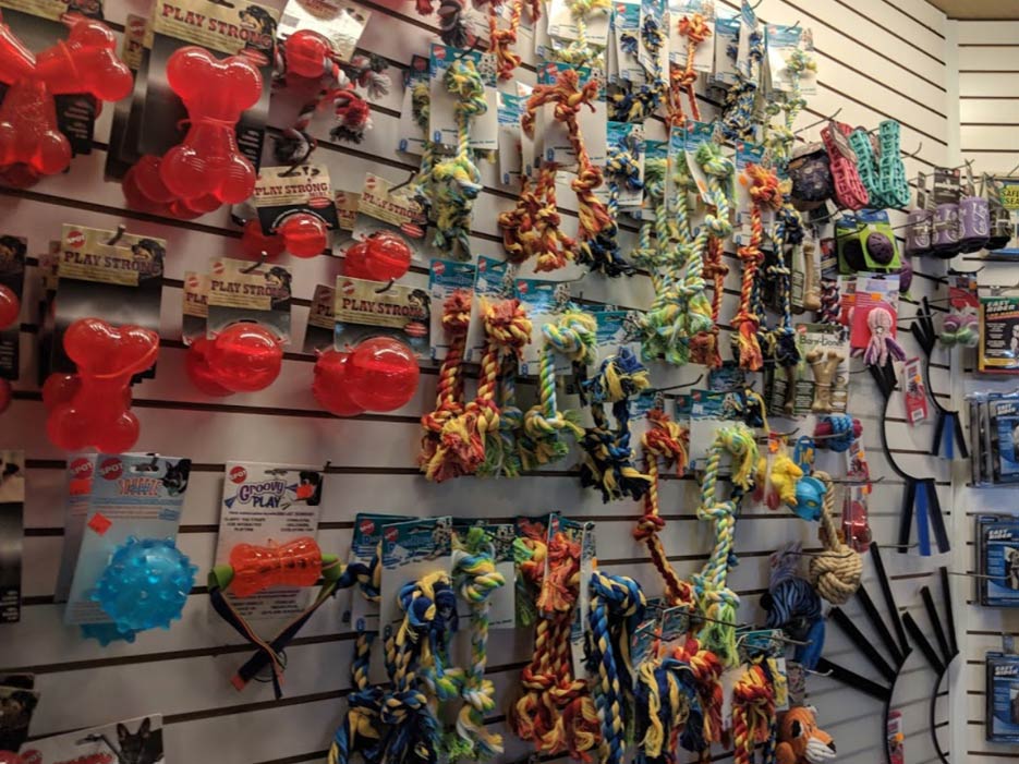 Dog & Cat Food Lodi, CA Robinsons Feed & Farm Supply