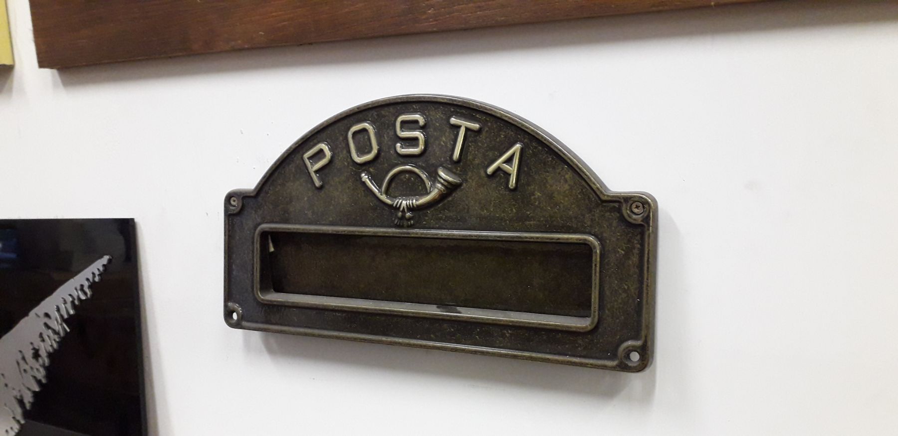 Targhe in alluminio per uffici | Roma | Mondo Grafico