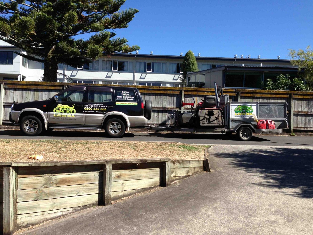 Lawn Mowing Hamilton Gecko Lawns