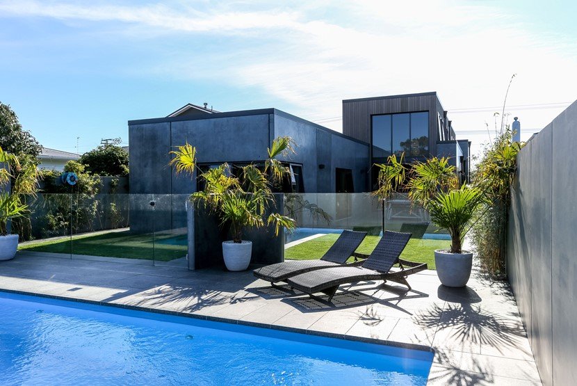 Pzazz Building House of the Year outdoor living