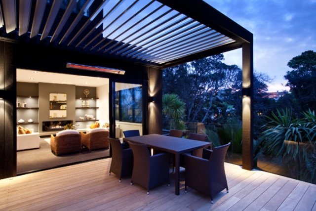 Outdoor living flexibility