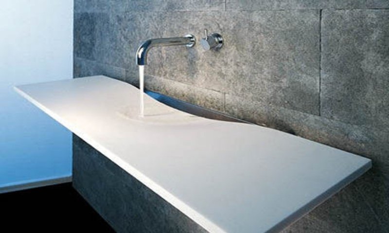 Super slim basin drains beautifully