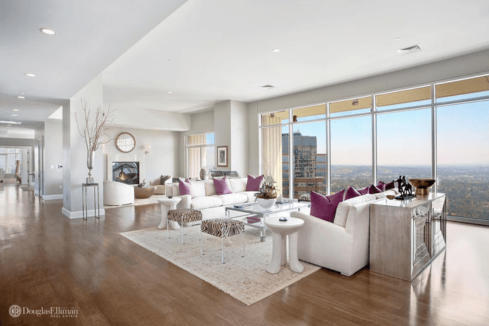 Ashton Kutcher's California getaway 4