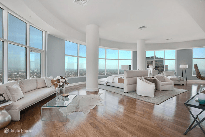 Ashton Kutcher's California getaway 4