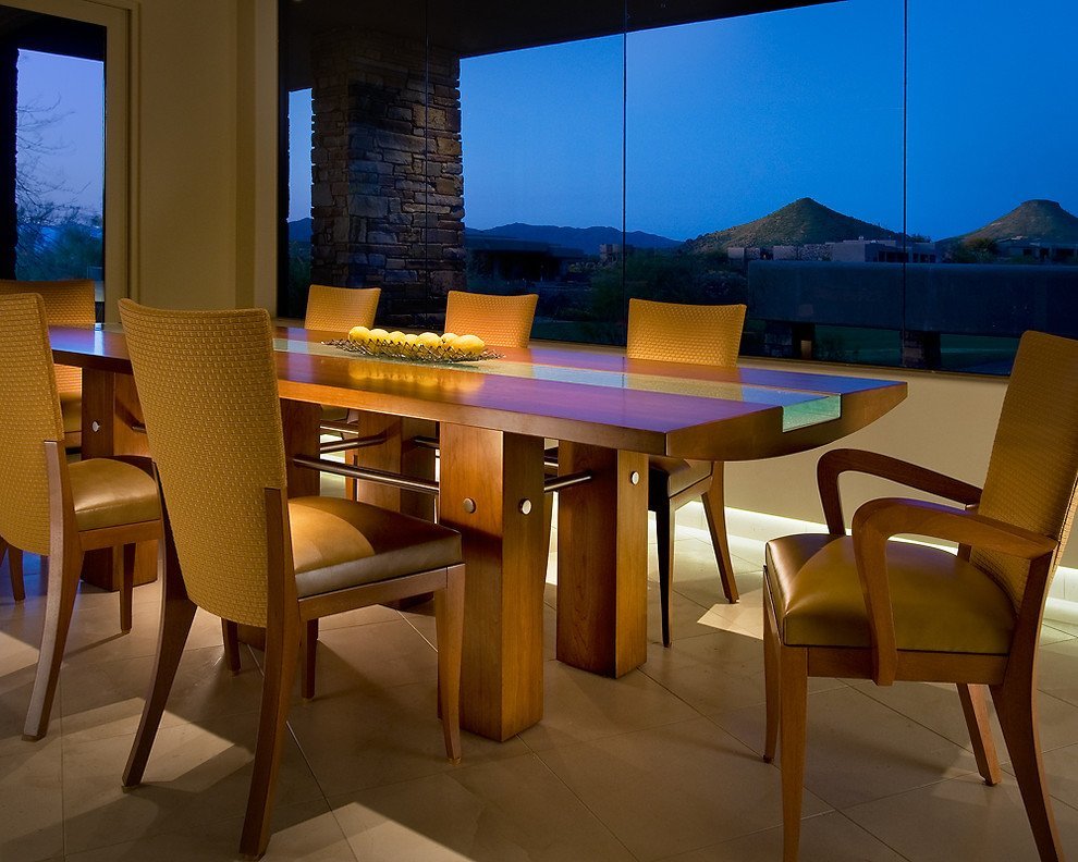 Dining area lighting