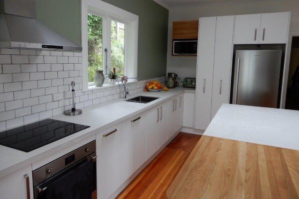 Modernising bathrooms Pzazz Building Taranaki