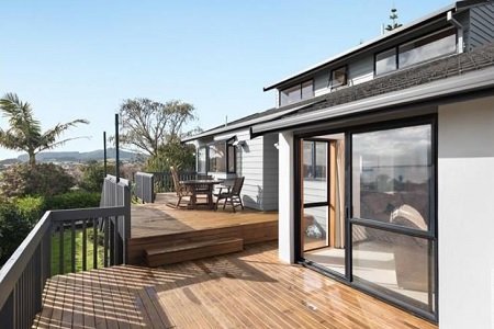 Outdoor living articles