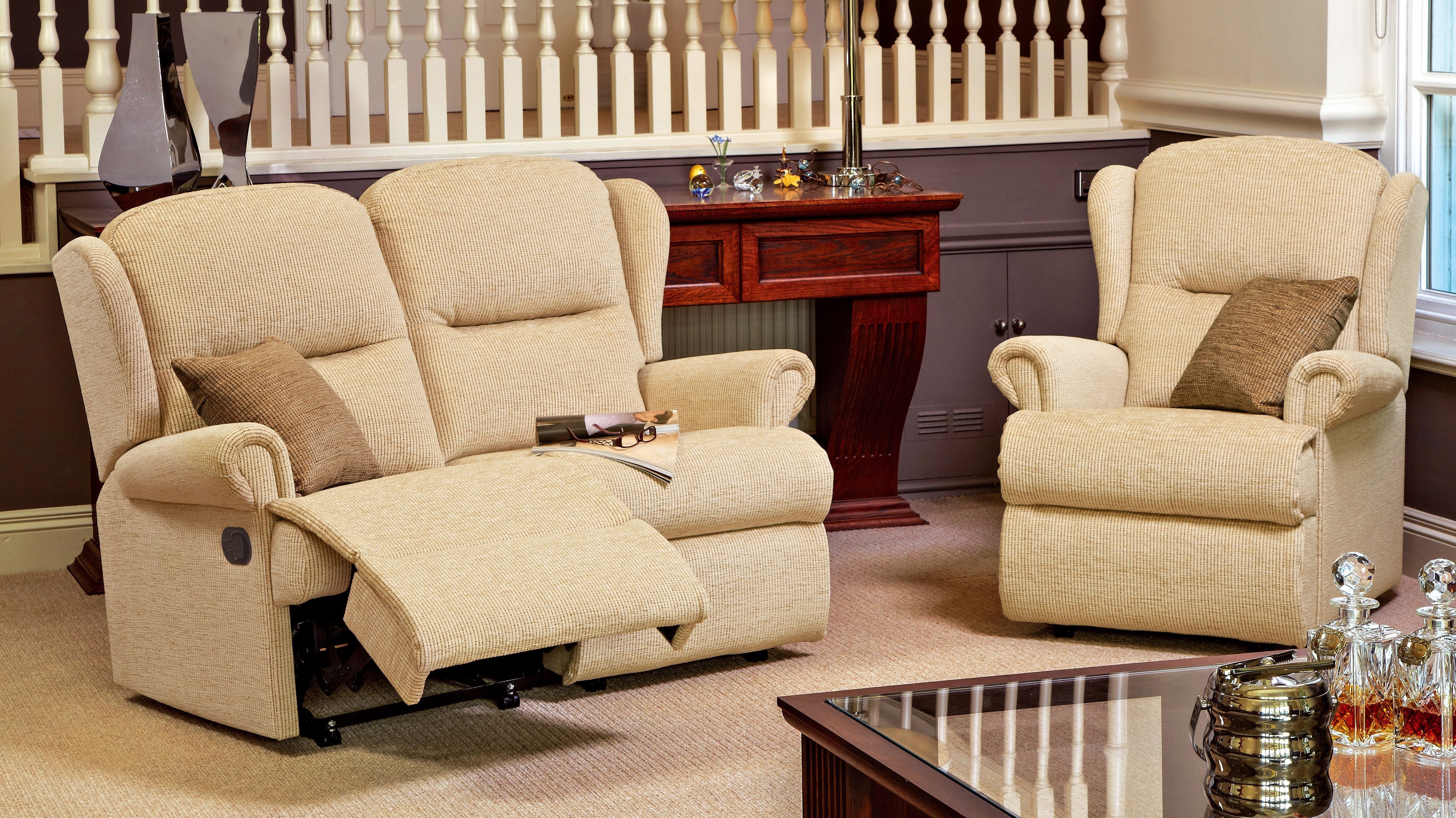 Premium sofas and settees in Shipley