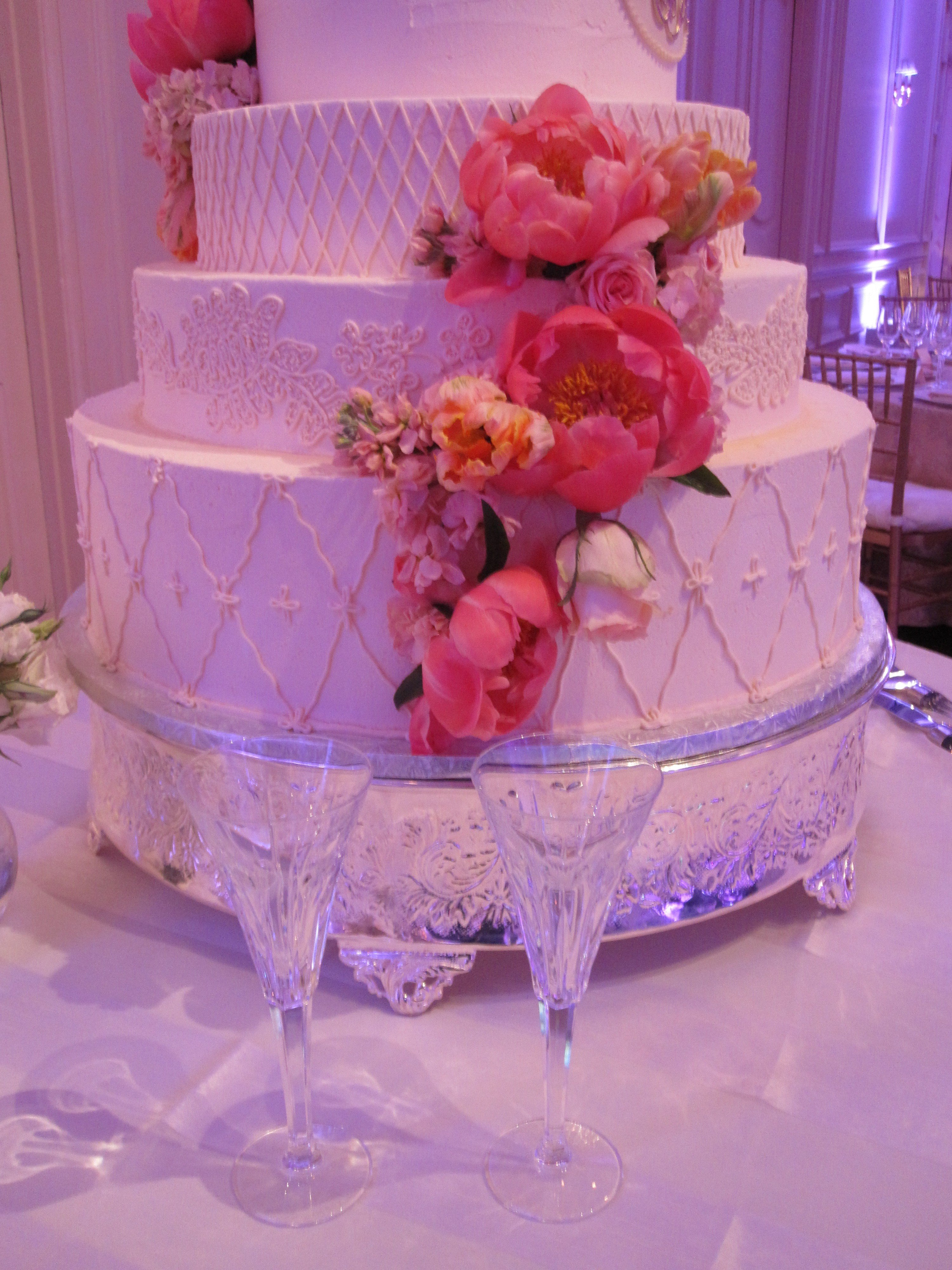 Dallas Affaires Cake Co Dallas, TX Wedding Cake
