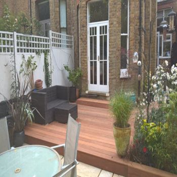 landscape gardener-garden wall-paving-decking-lawn