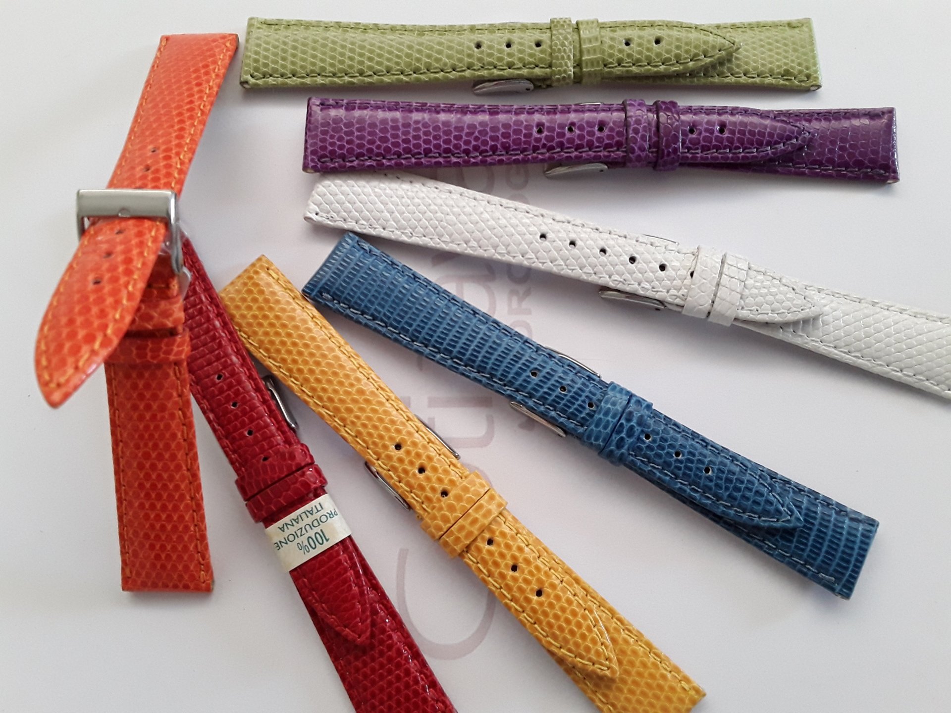 Strumenti artigianali in pelle con cinturino Modello di cinturino per