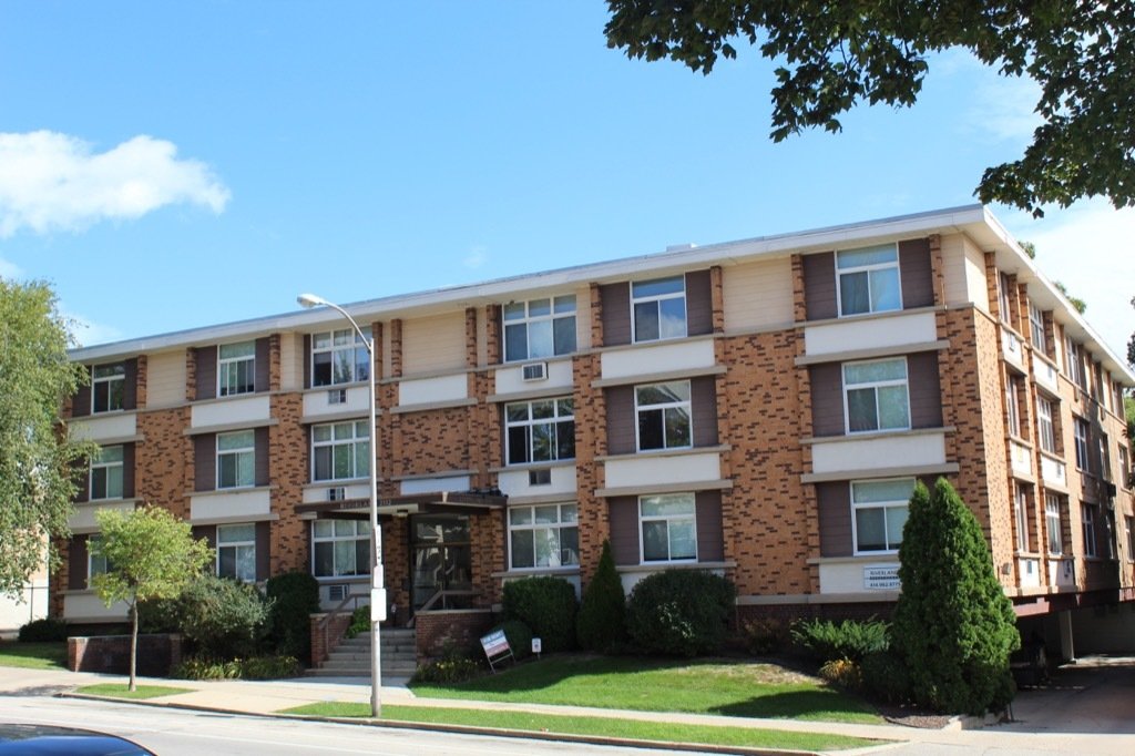 ProfessionallyManaged Apartments for Rent in Milwaukee, WI Near UWM