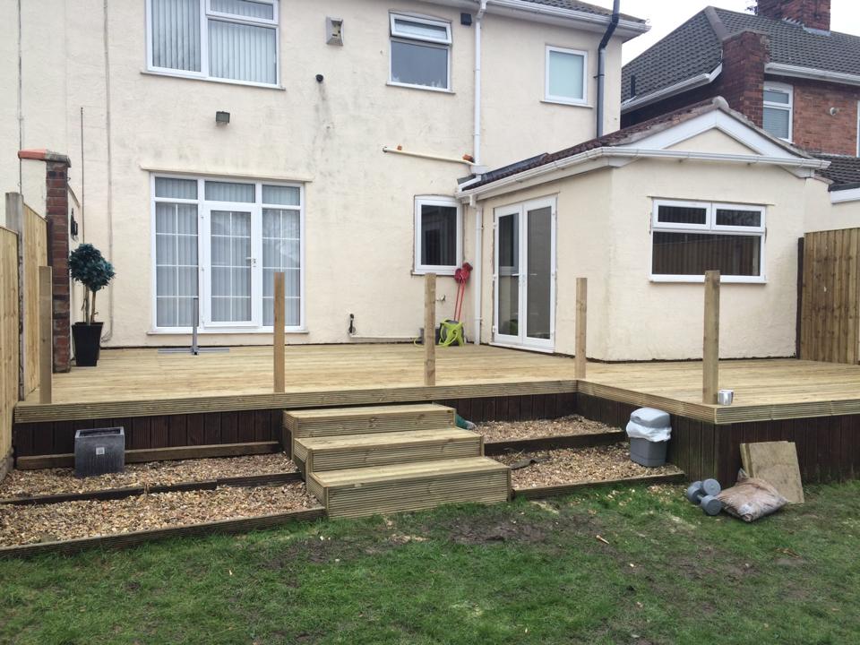 Superiorquality commercial fencing in Wirral