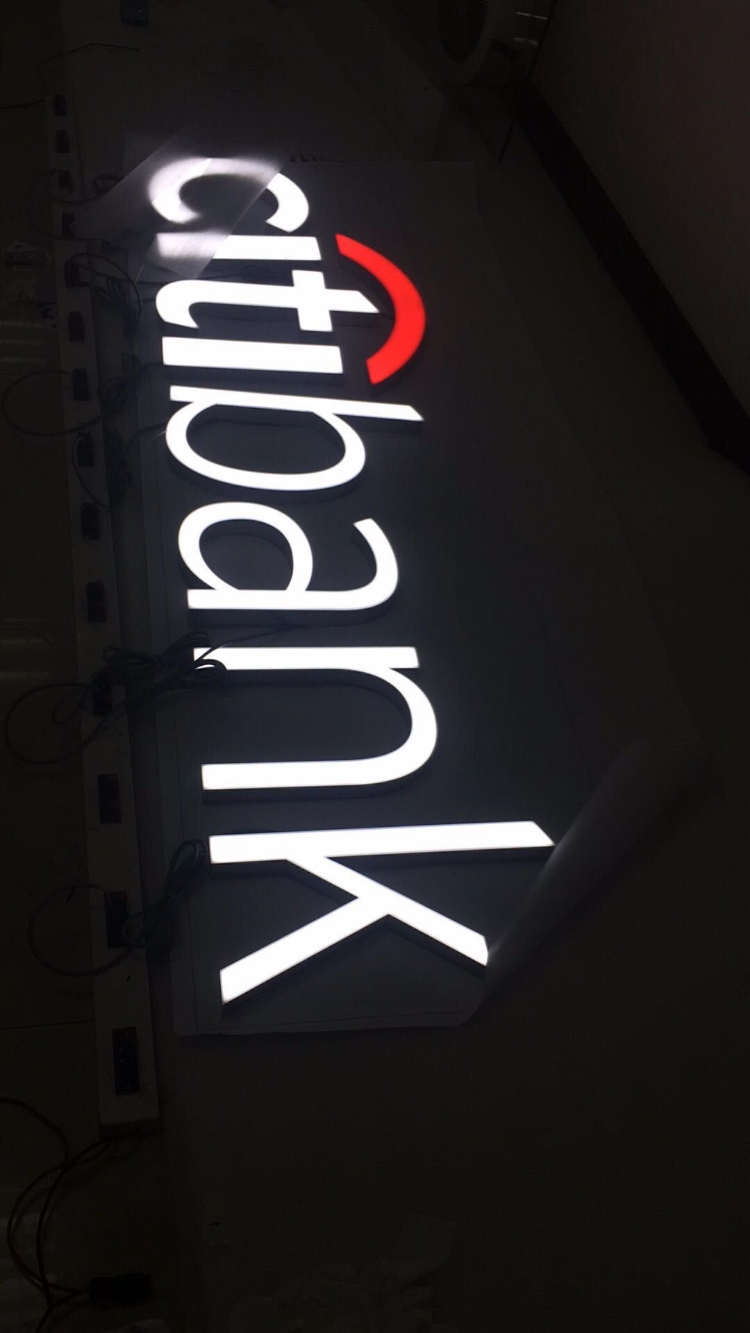 CUSTOM LED SIGNS