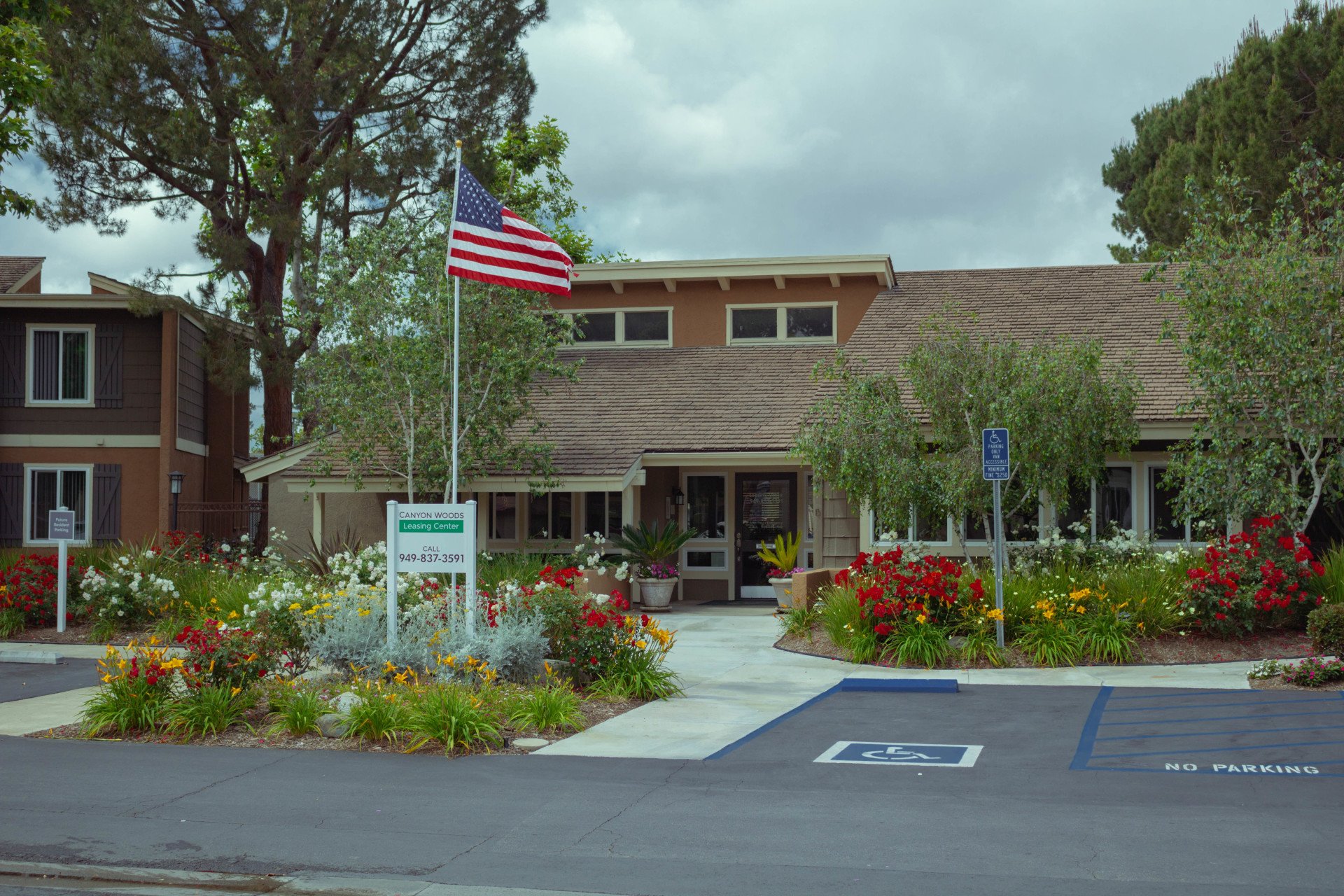 Canyon Woods Apartments Photos