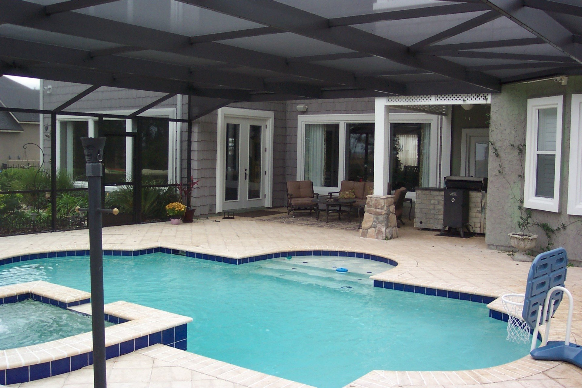 About Us Jacksonville, FL David Wesley's Patio Rooms