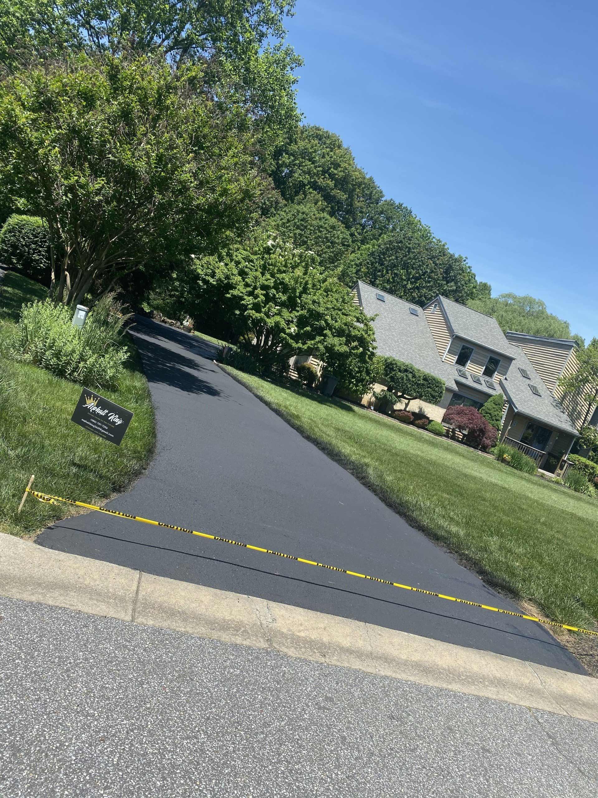Sealcoating Wilmington, DE Asphalt King Sealcoating & Paving LLC