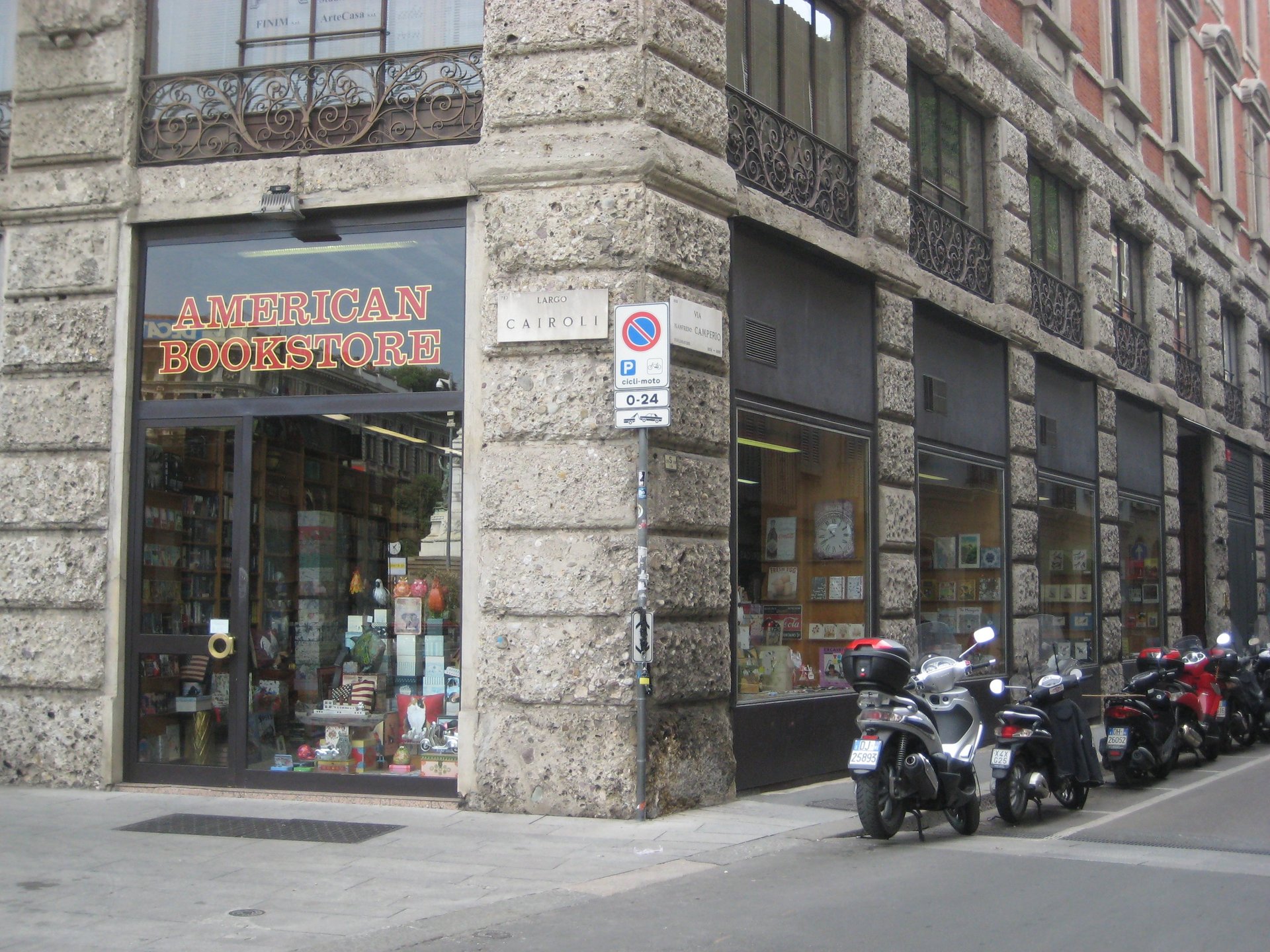 Libreria anglosassone Milano American Bookstore