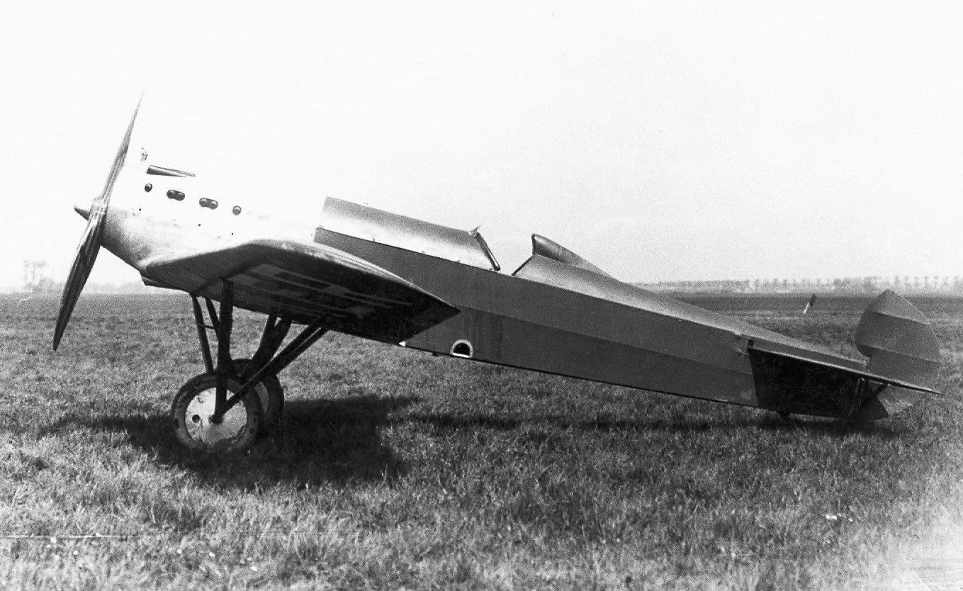 Fokker D.XIV
