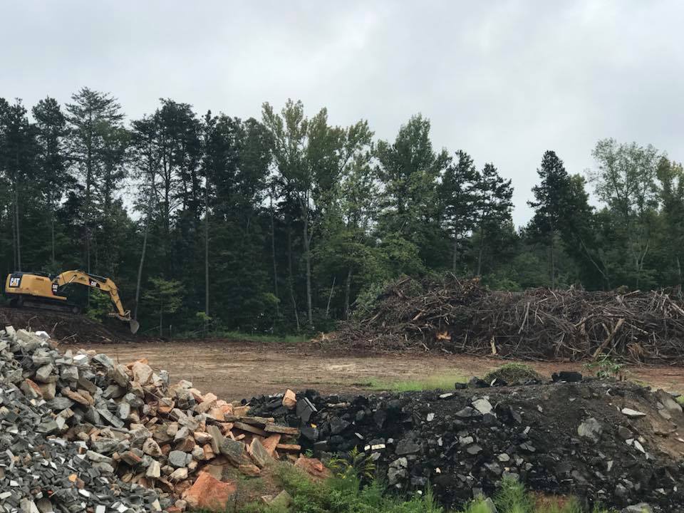 Landscaping Supplies Mocksville, NC Weathered Rock, Stone, Mulch