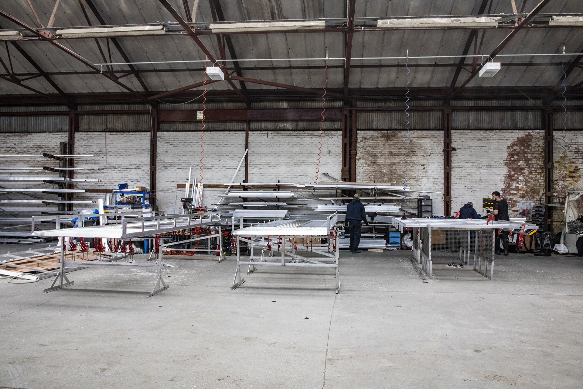 Aluminium roof racks | Top Fleet - The Ultimate Glass Racks