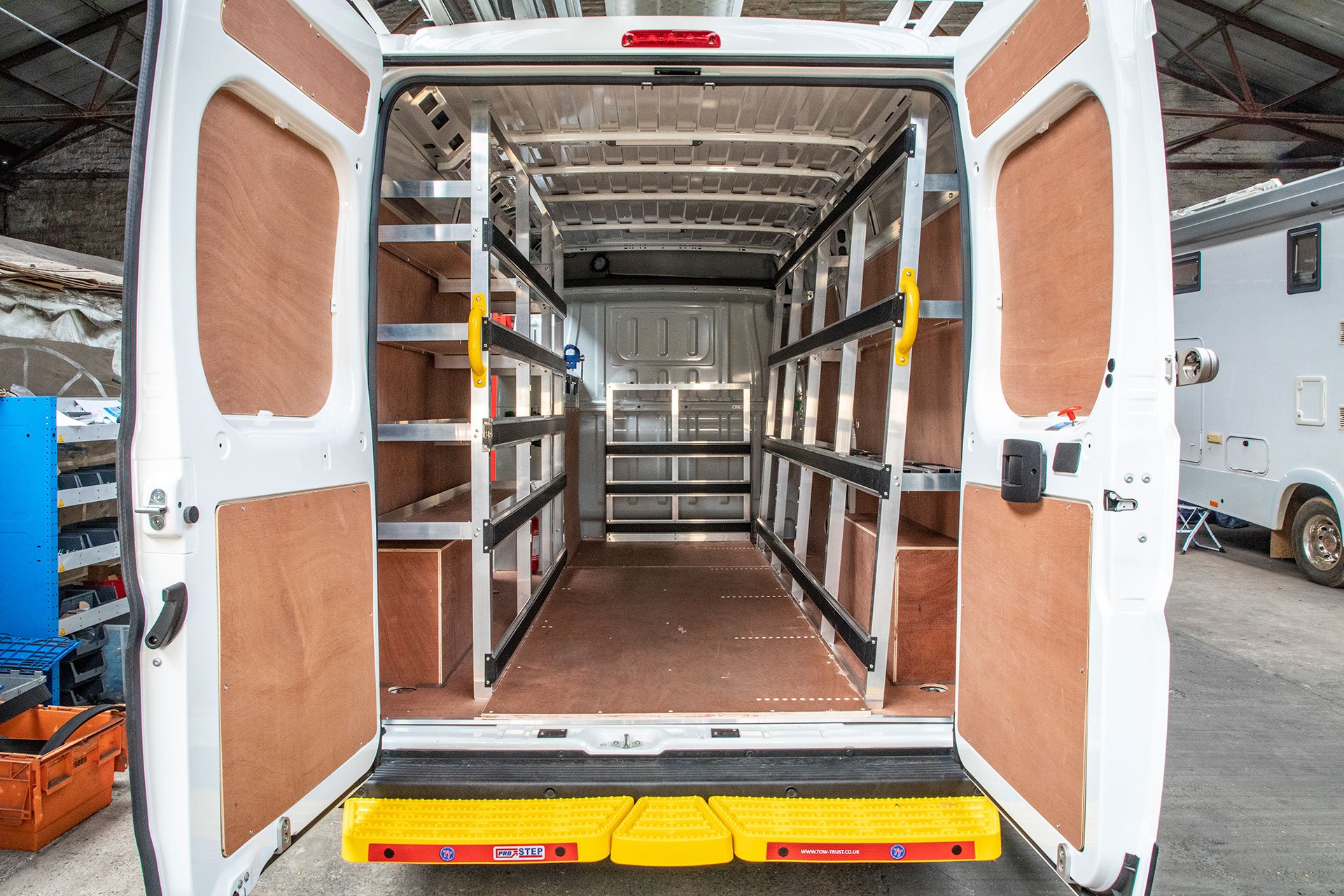 Internal glass racks Top Fleet The Ultimate Glass Racks