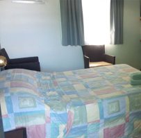 motel double budget room accommodation 