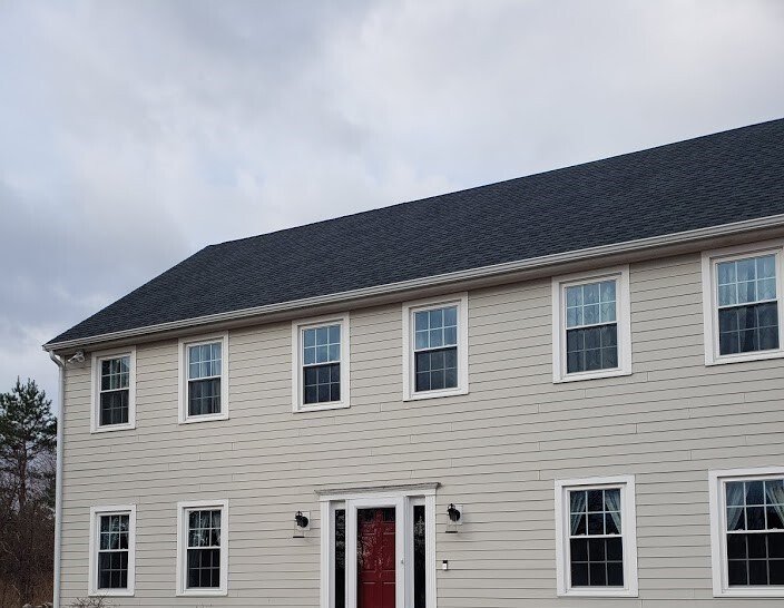 Moultonborough, NH Mastercraft Roofing Siding Windows Awnings Shades